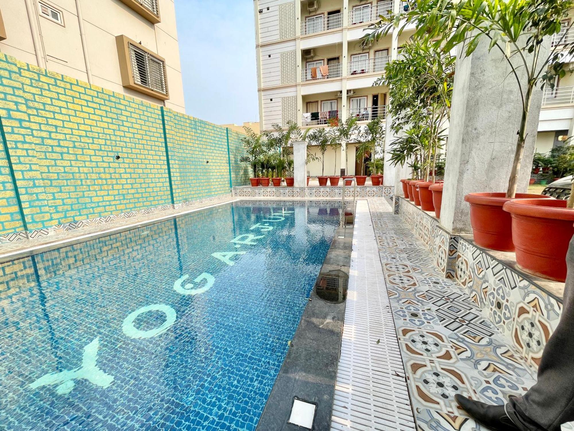 Hotel A One ! Puri, Breakfast Included- Swimming-Pool, Near Sea-Beach-And-Temple, Fully-Air-Conditioned-Hotel With-Lift-And-Parking-Facility - 1 Luaran gambar