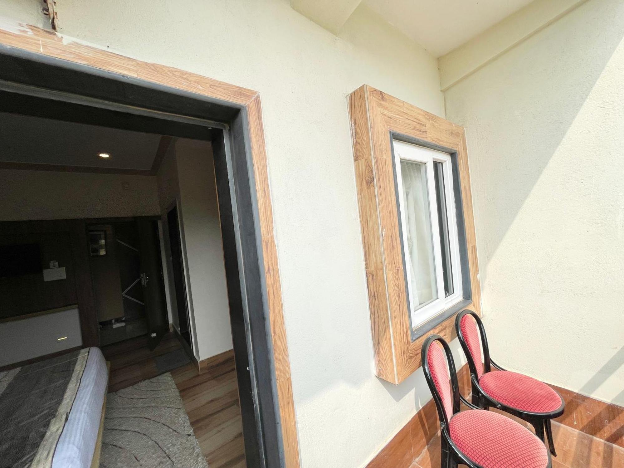 Hotel A One ! Puri, Breakfast Included- Swimming-Pool, Near Sea-Beach-And-Temple, Fully-Air-Conditioned-Hotel With-Lift-And-Parking-Facility - 1 Luaran gambar